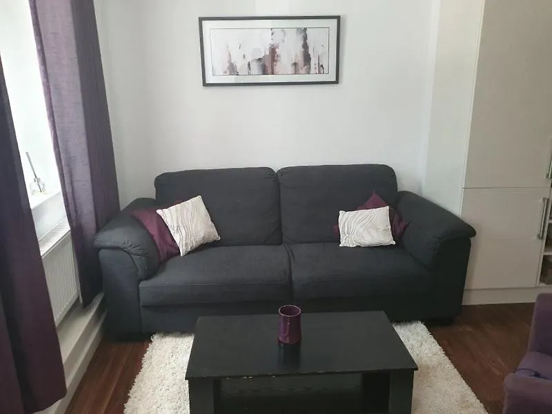 Double Room With Shared Bathroom Лондон 0*,  Великобритания